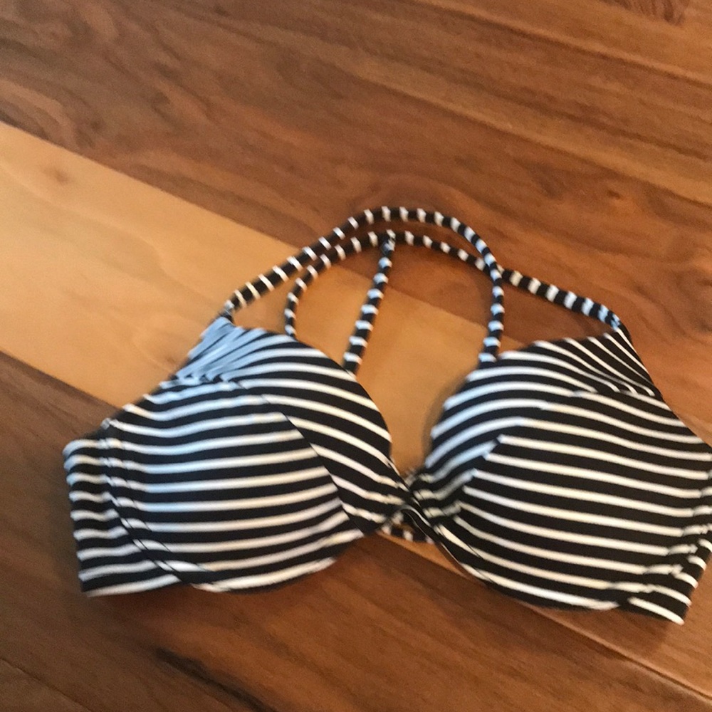 Bikini top